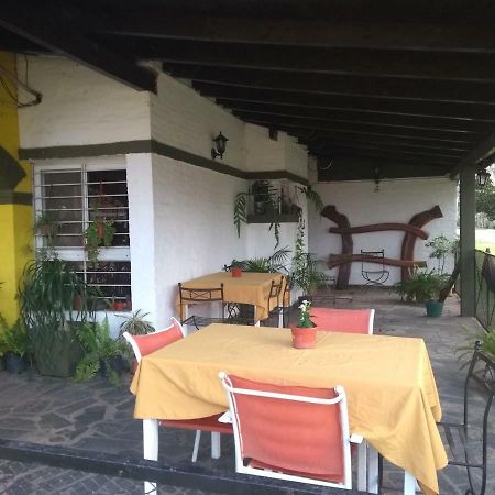 Hosteria Niemanu Paso de la Patria Esterno foto